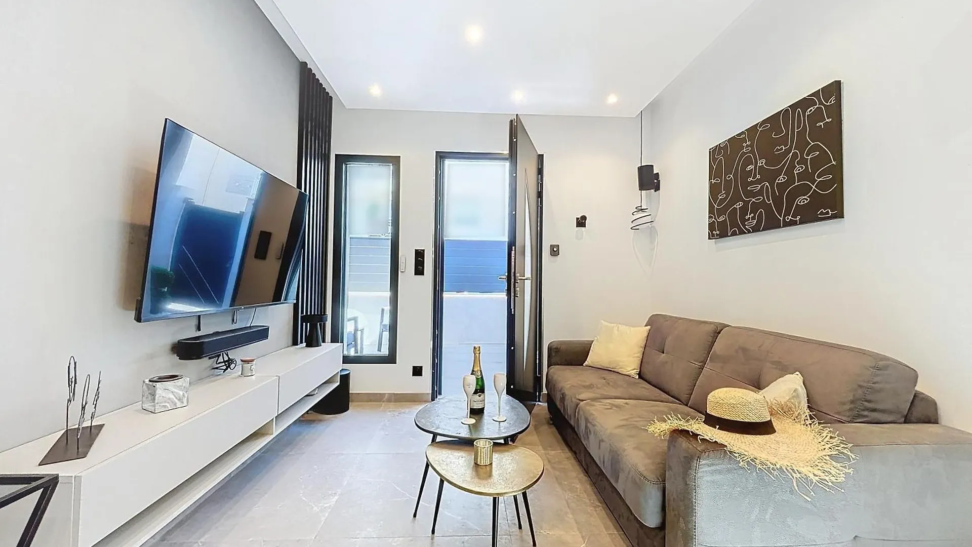 La Suite Eden - Maison De Ville Luxe - 4Pers - Jacuzzi - 10Min Cannes Le Cannet France