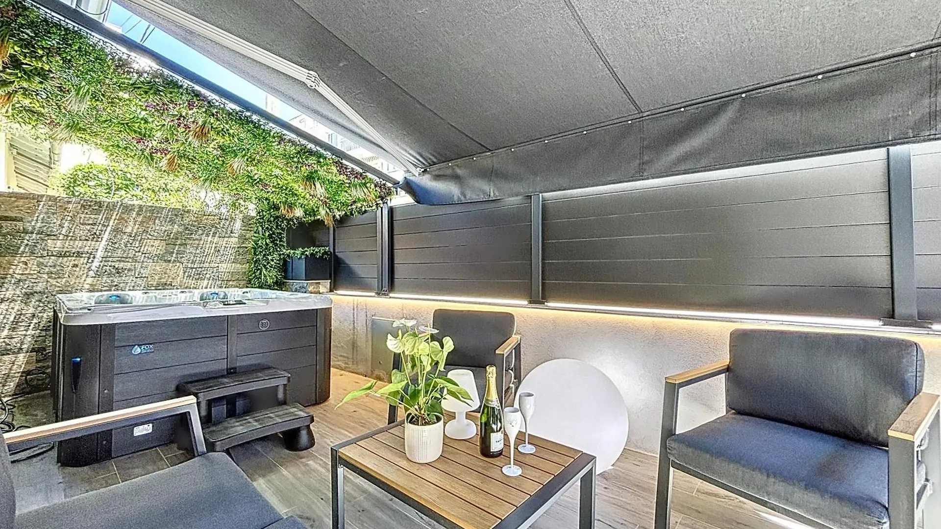 La Suite Eden - Maison De Ville Luxe - 4Pers - Jacuzzi - 10Min Cannes Le Cannet Holiday home